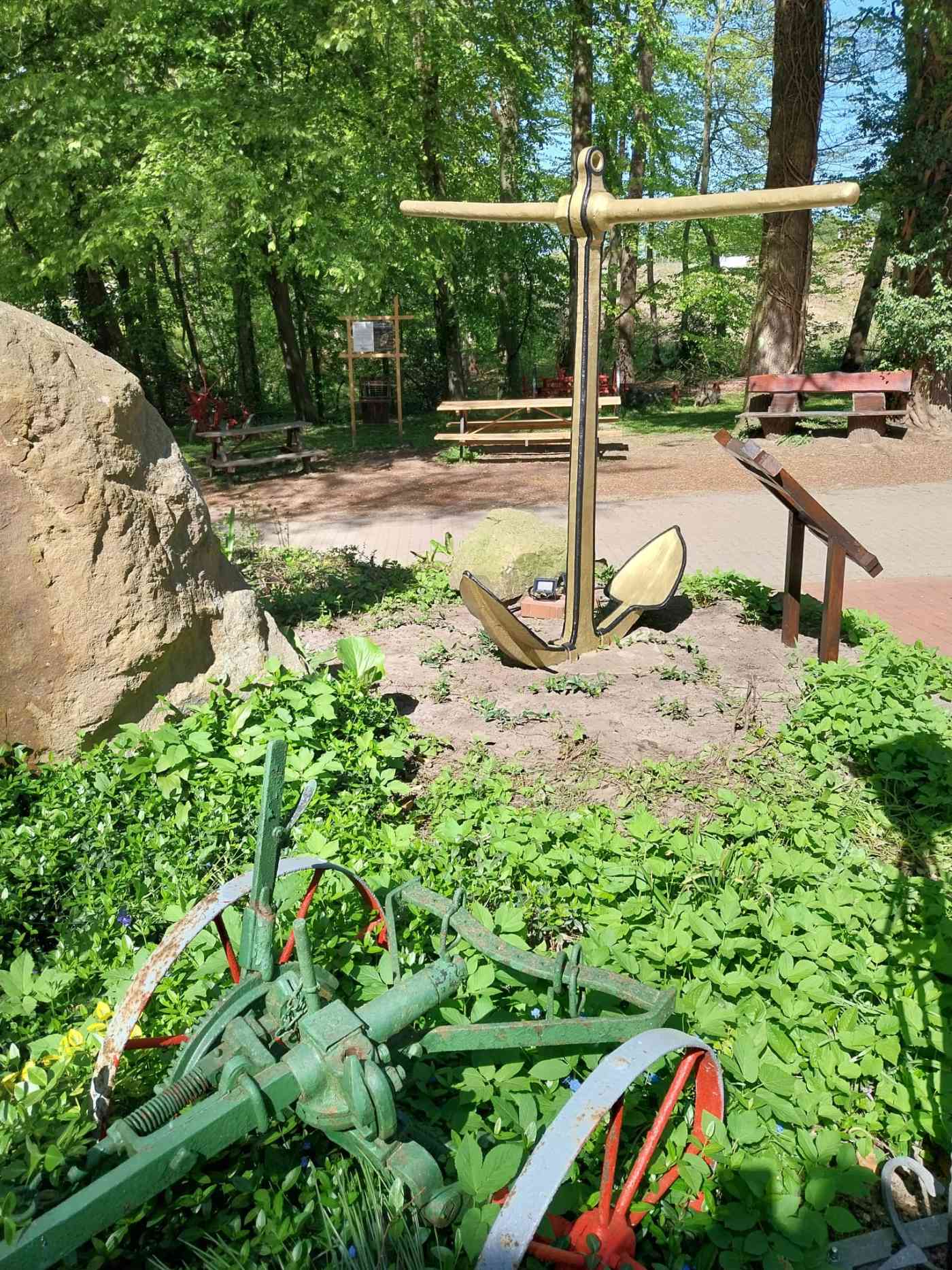 Der Schiffsanker vor dem Heimathaus