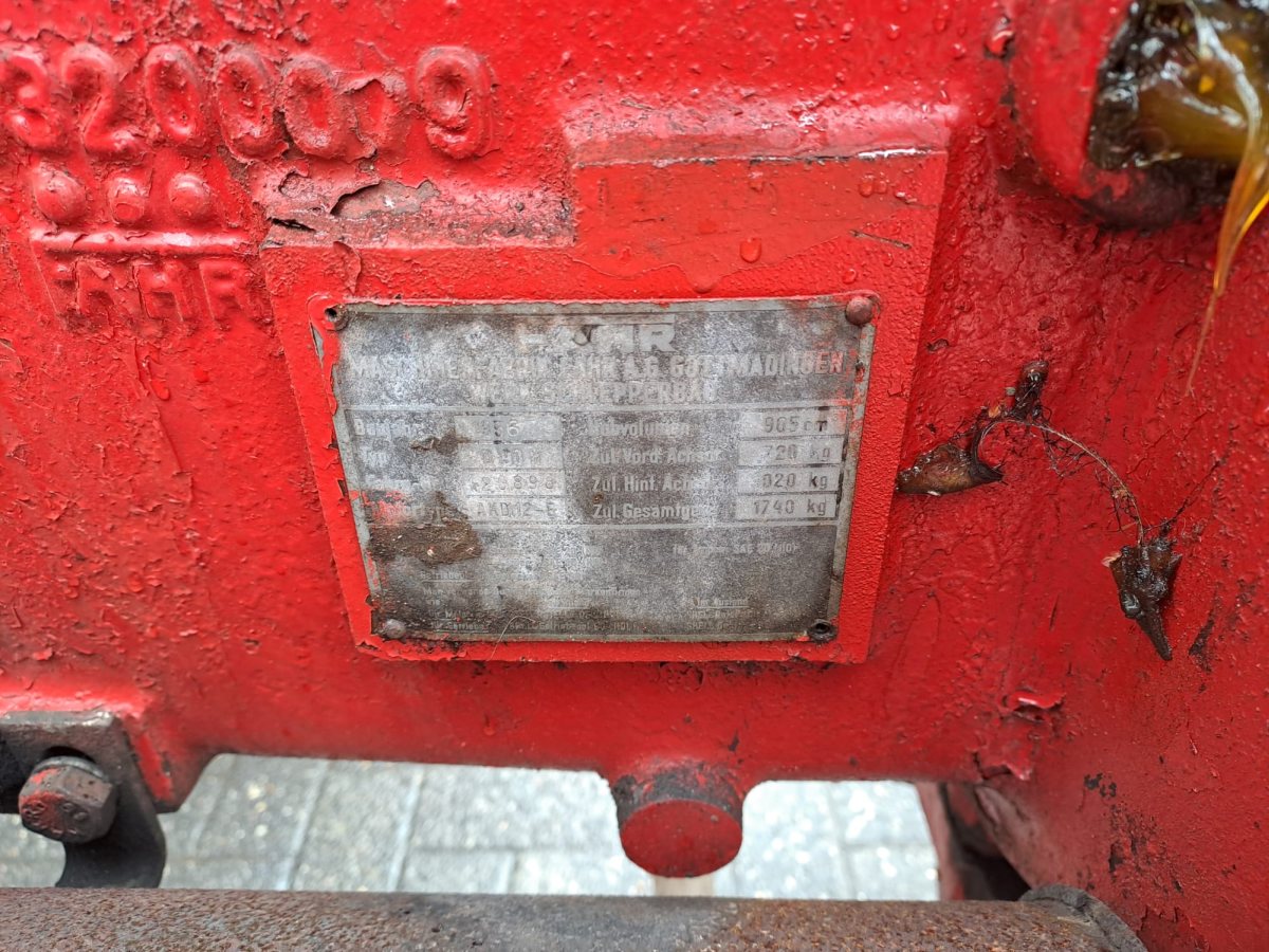 Fahr D 90 H Typenschild