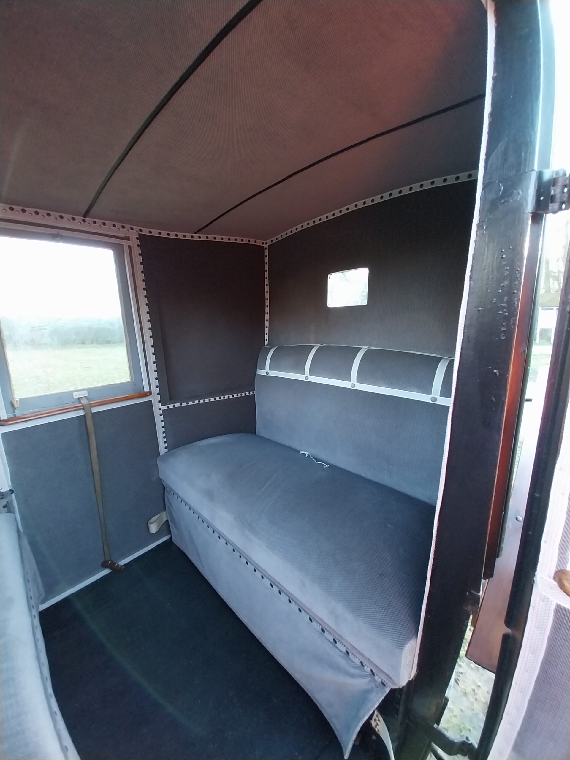 Kirchwagen