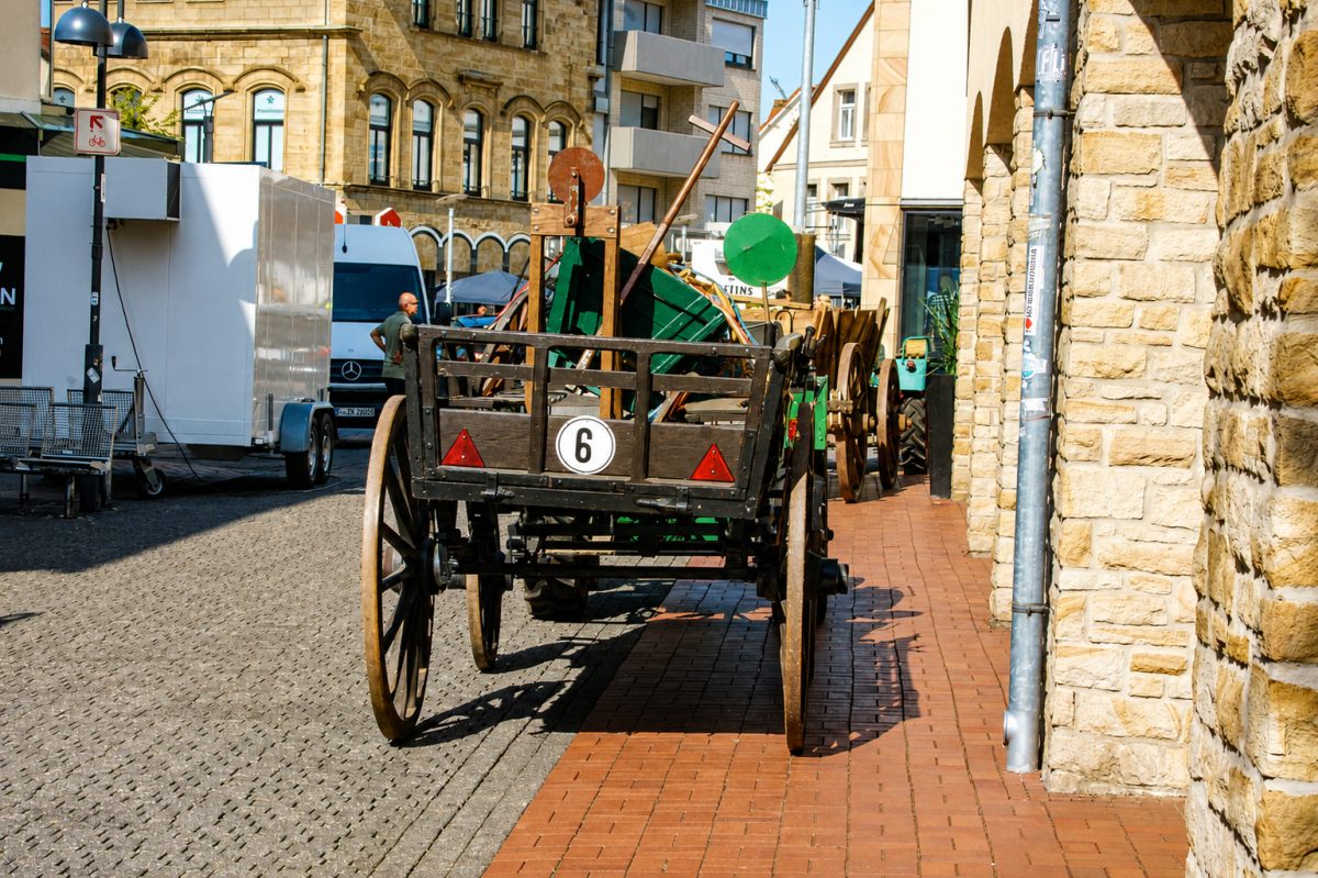 Marktwagen von der Rückseite